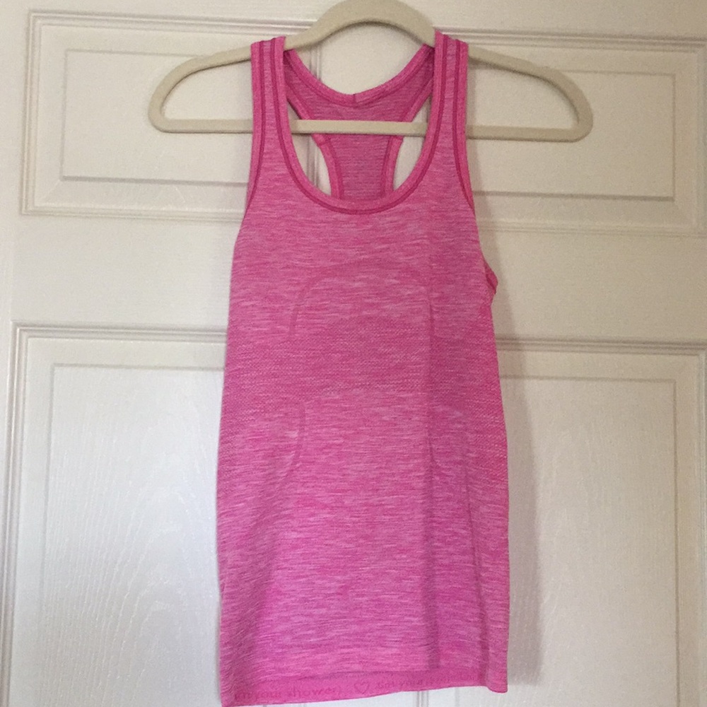 Lululemon tank top